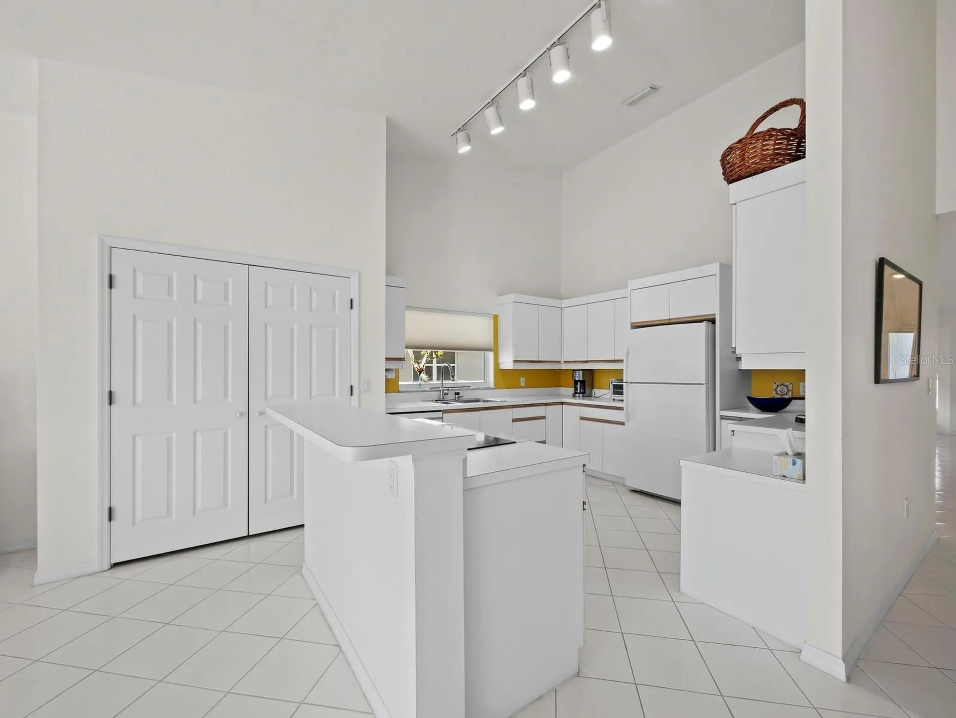 3459 Byron Lane Longboat Key FL 34228