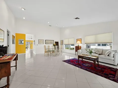 3459 Byron Lane Longboat Key FL 34228