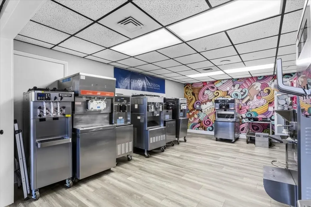 2300 NW 71st Place Gainesville FL 32653