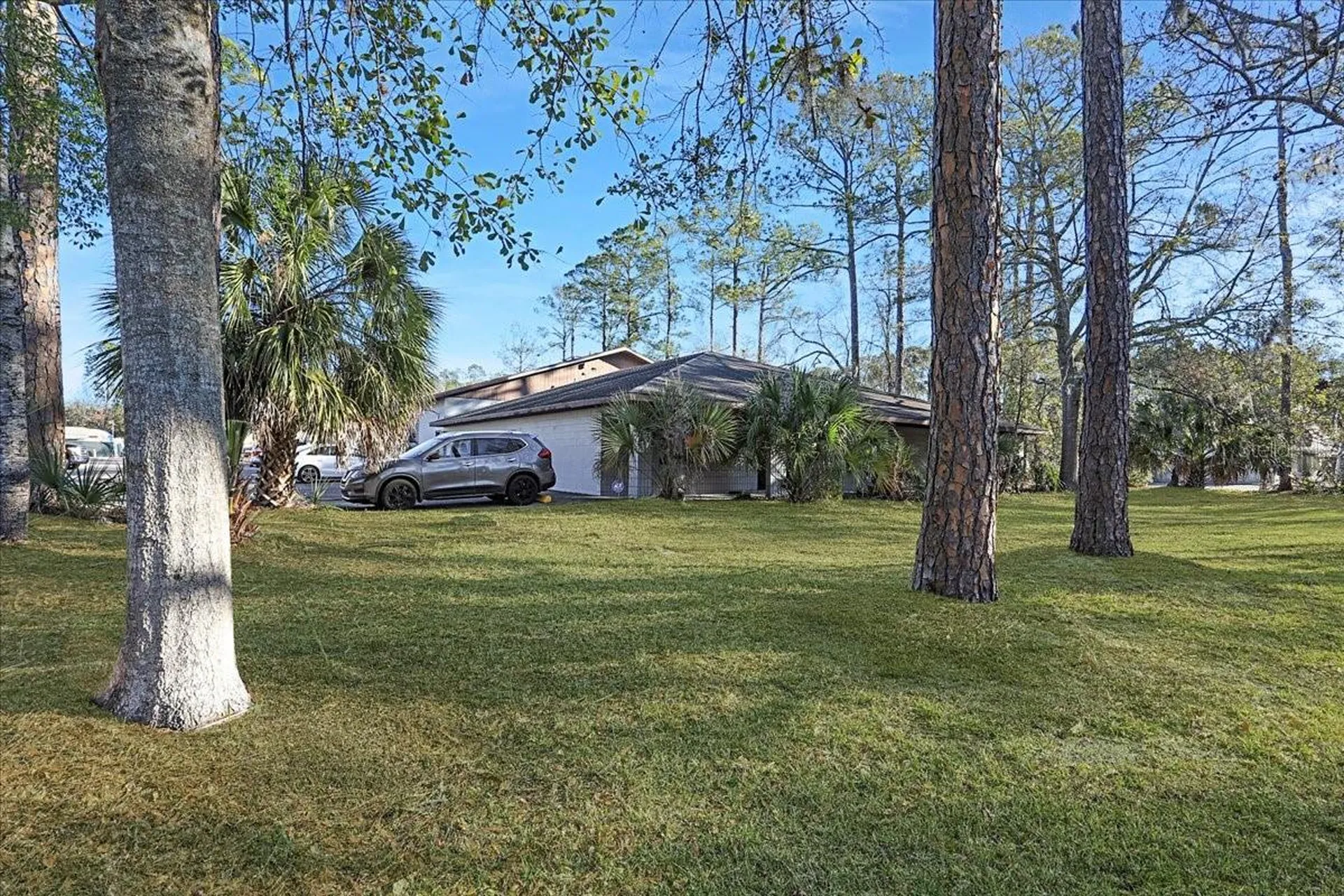2300 NW 71st Place Gainesville FL 32653
