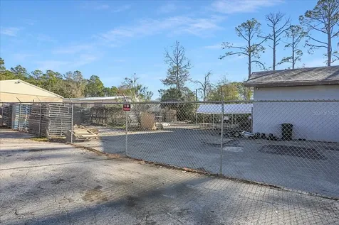 2300 NW 71st Place Gainesville FL 32653