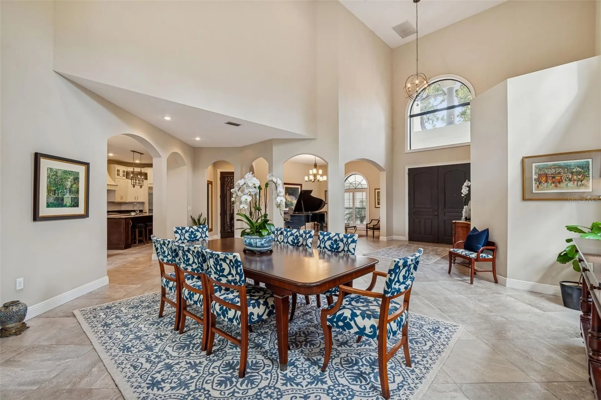 2906 W Hawthorne Road Tampa FL 33611