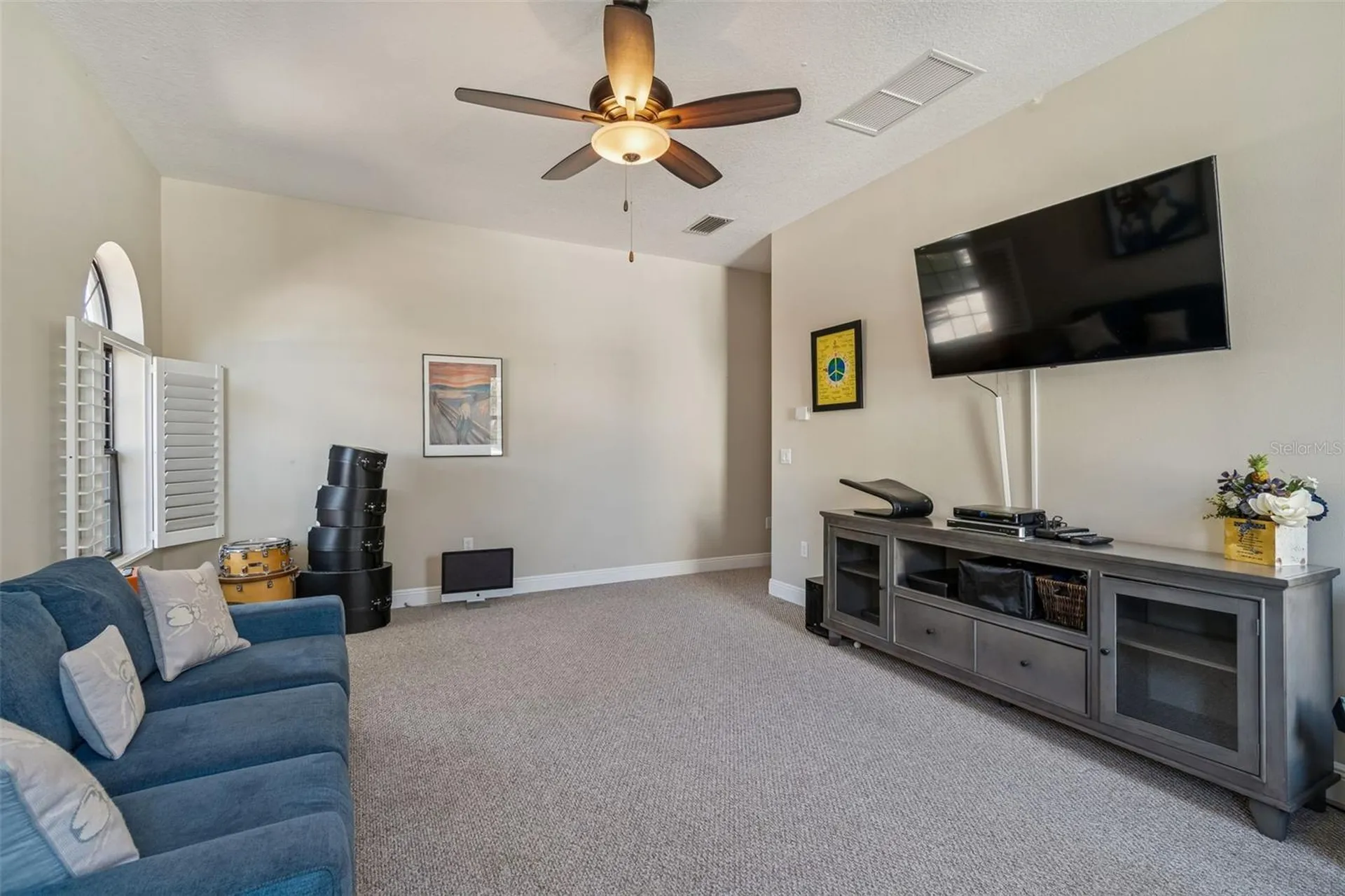 2906 W Hawthorne Road Tampa FL 33611