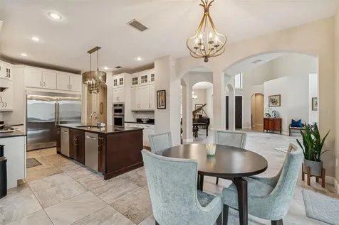 2906 W Hawthorne Road Tampa FL 33611
