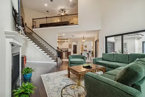 2906 W Hawthorne Road Tampa FL 33611