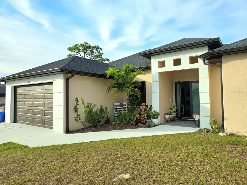 705 Harding Lane Lehigh Acres FL 33936