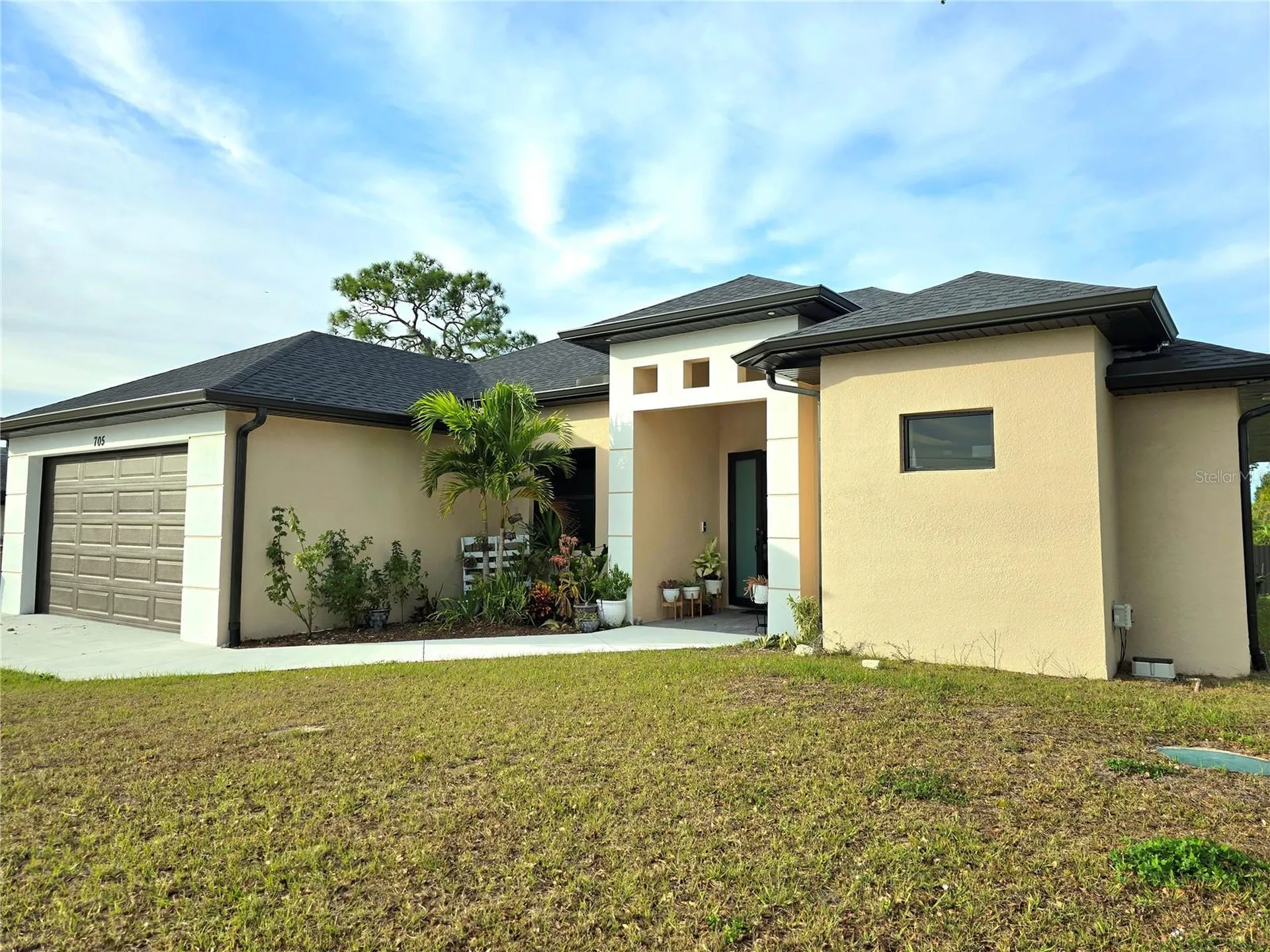705 Harding Lane Lehigh Acres FL 33936