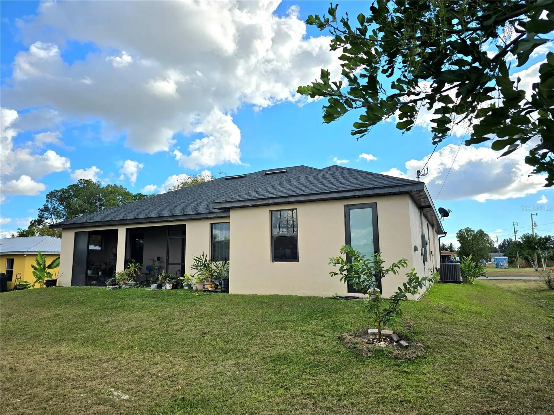 705 Harding Lane Lehigh Acres FL 33936