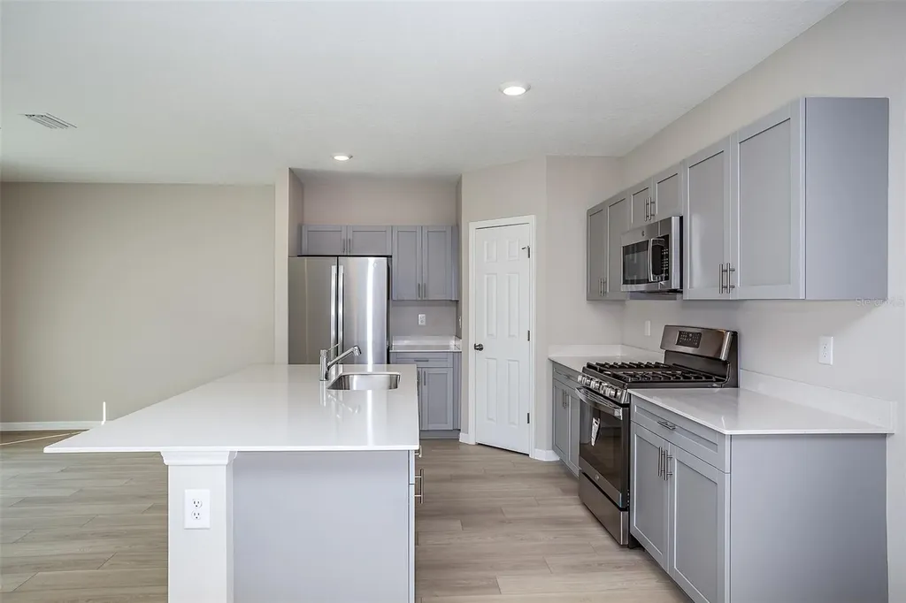 4162 Gerbera Daisy Avenue Lake Hamilton FL 33851