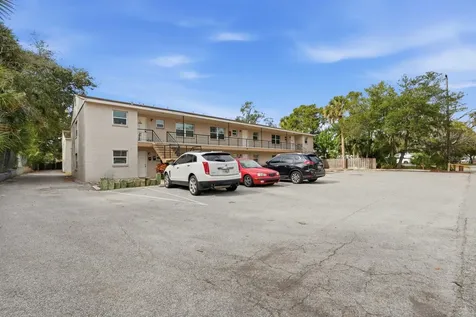 805 Louisville Street Port Orange FL 32129