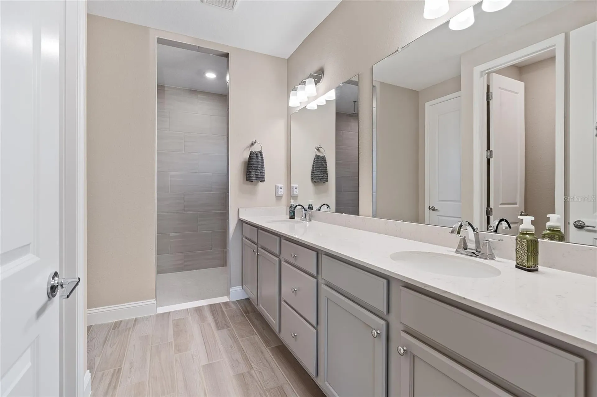 2229 Oconnel Drive Ormond Beach FL 32174