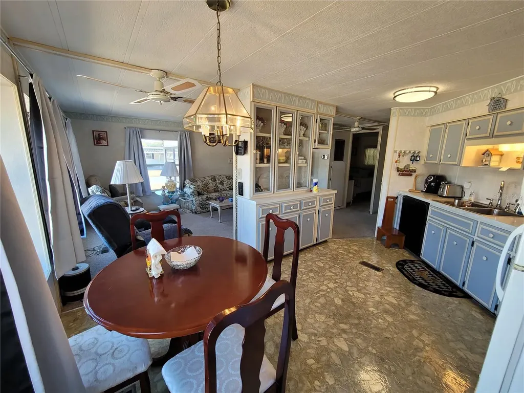39438 Rockford Avenue Zephyrhills FL 33542