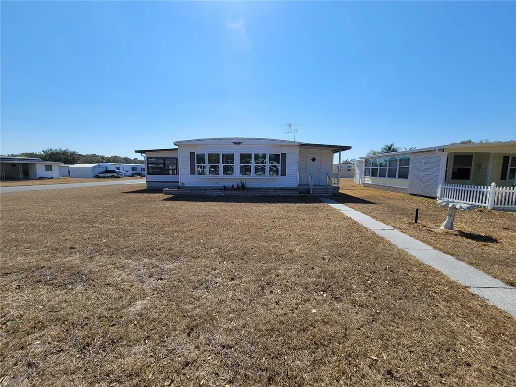 39438 Rockford Avenue Zephyrhills FL 33542