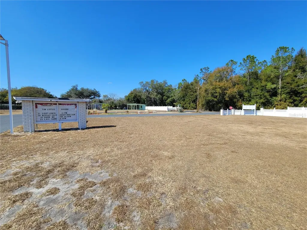39438 Rockford Avenue Zephyrhills FL 33542