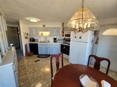 39438 Rockford Avenue Zephyrhills FL 33542