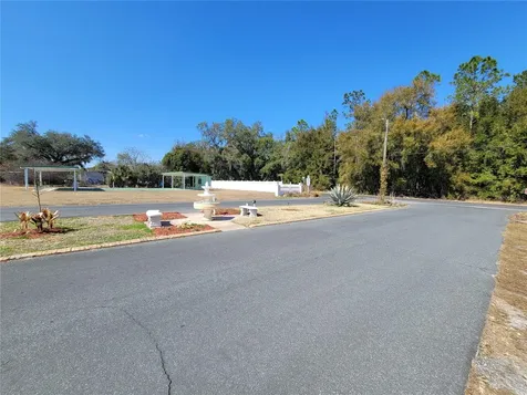 39438 Rockford Avenue Zephyrhills FL 33542