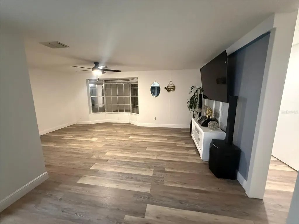 6020 17th Street Zephyrhills FL 33542