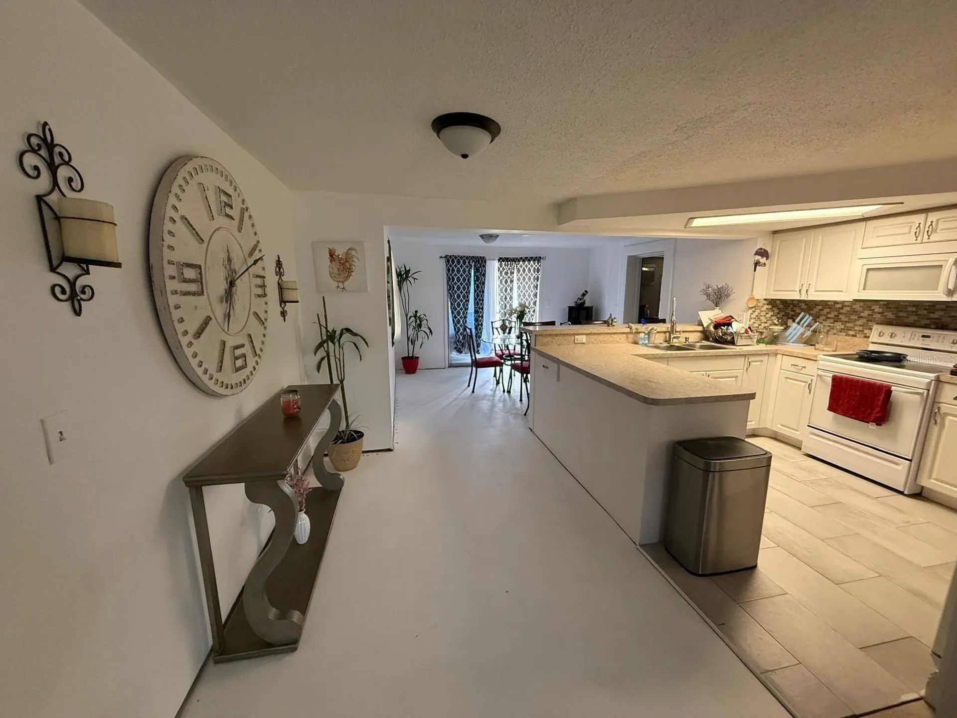 6020 17th Street Zephyrhills FL 33542