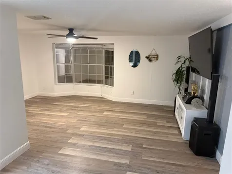 6020 17th Street Zephyrhills FL 33542