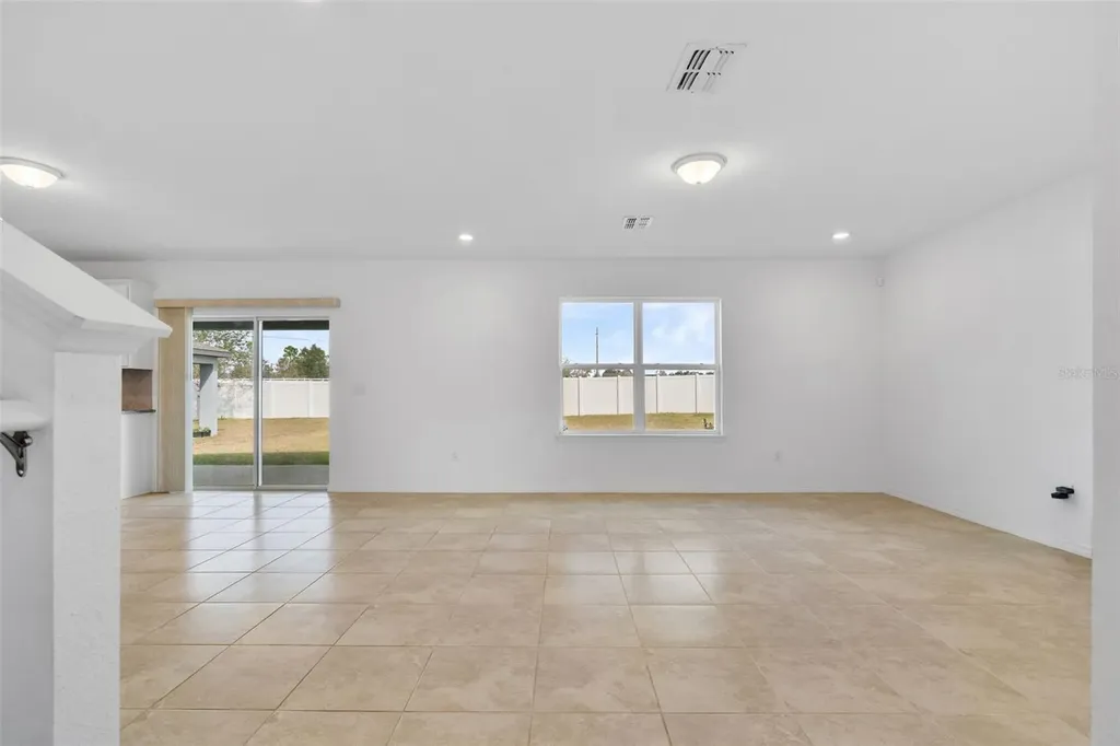 9644 Summers Cay Circle Thonotosassa FL 33592