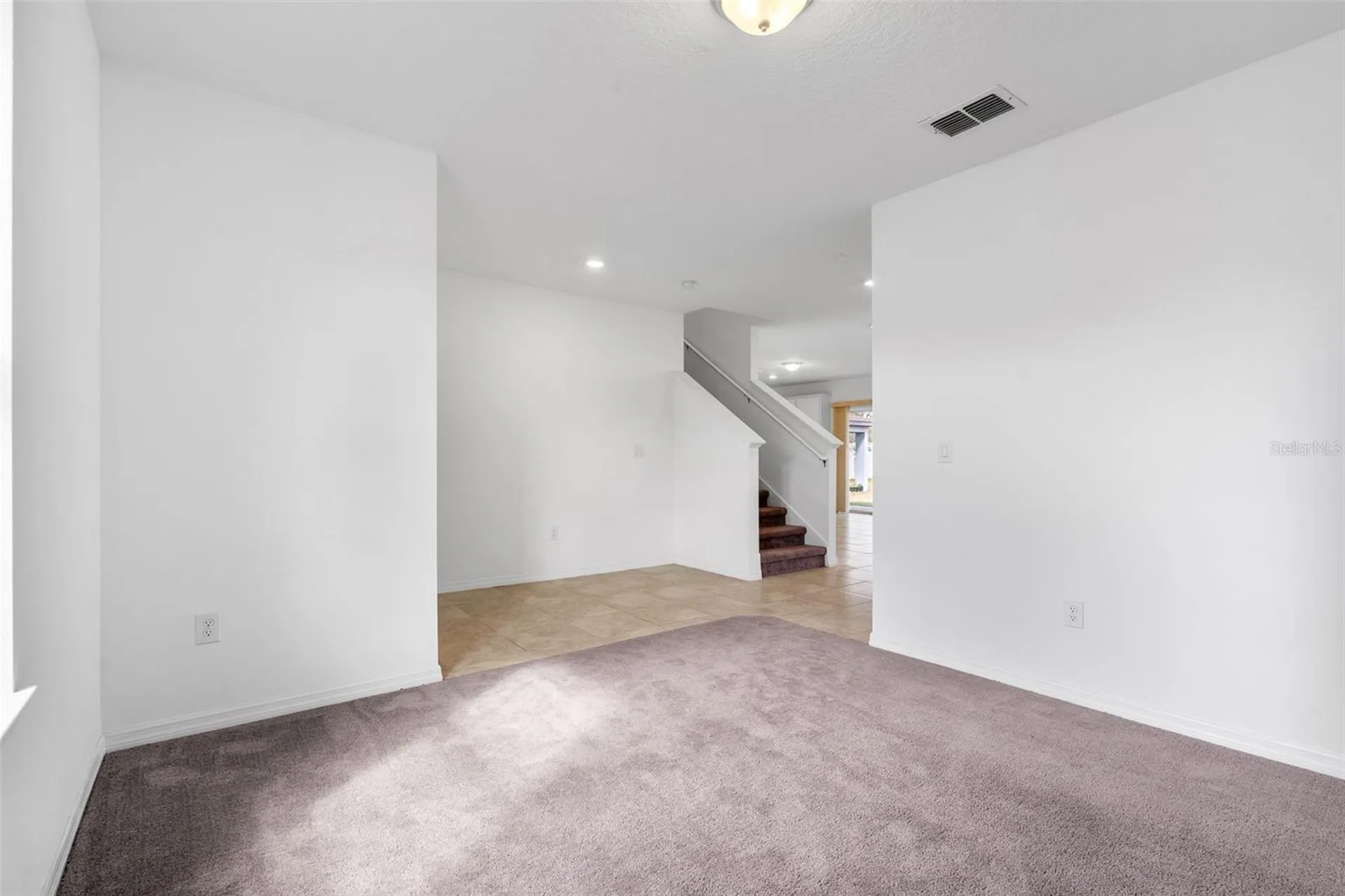 9644 Summers Cay Circle Thonotosassa FL 33592