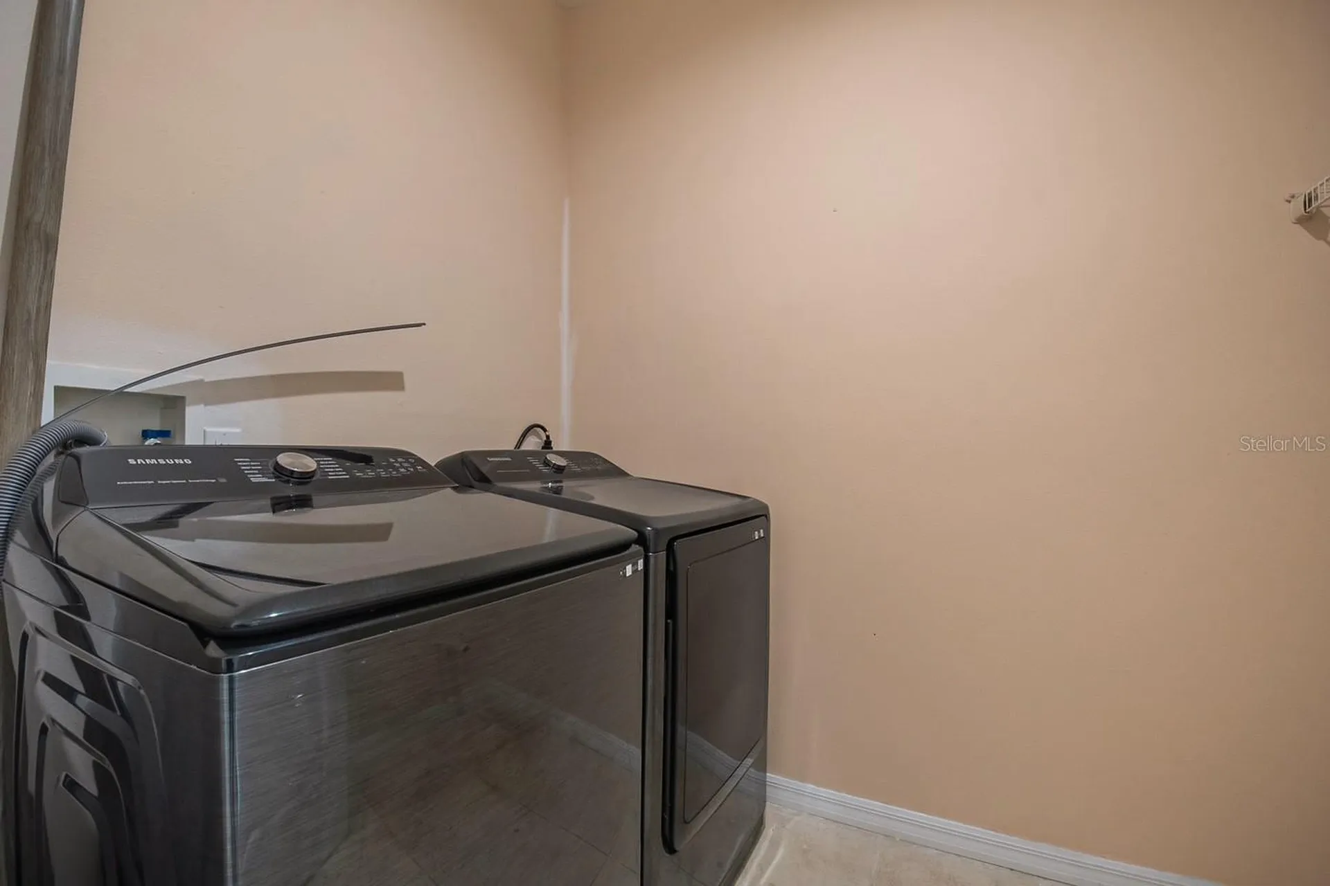 3214 Hopewell Drive Kissimmee FL 34746