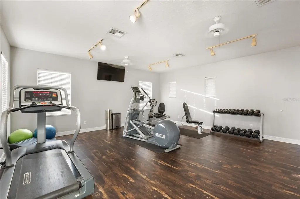 957 Tuscan Hills Boulevard Davenport FL 33897
