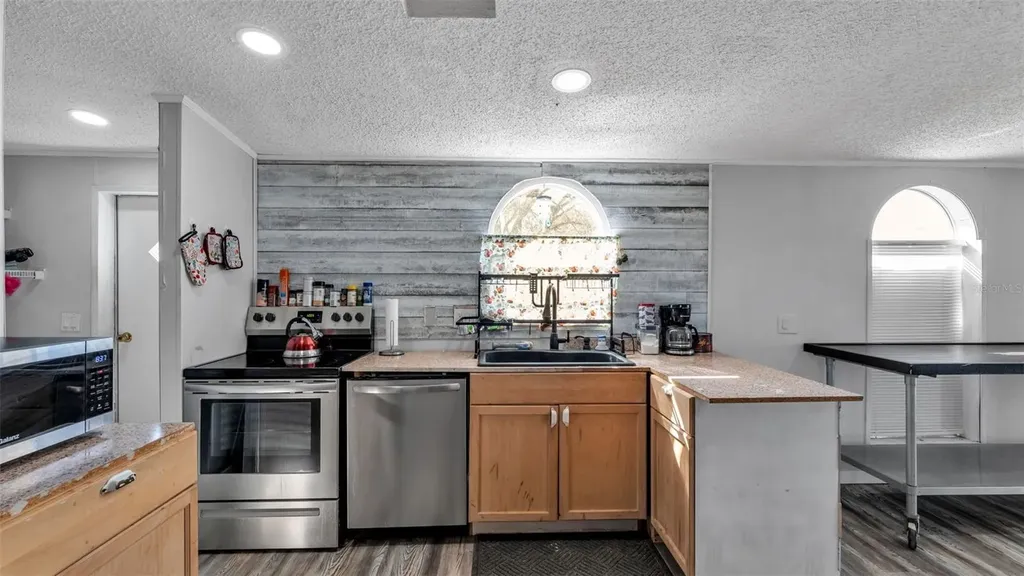 31 Cactus Circle N Winter Haven FL 33880