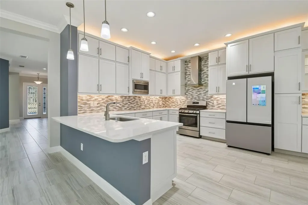 30578 Ceasar Park Drive Wesley Chapel FL 33543