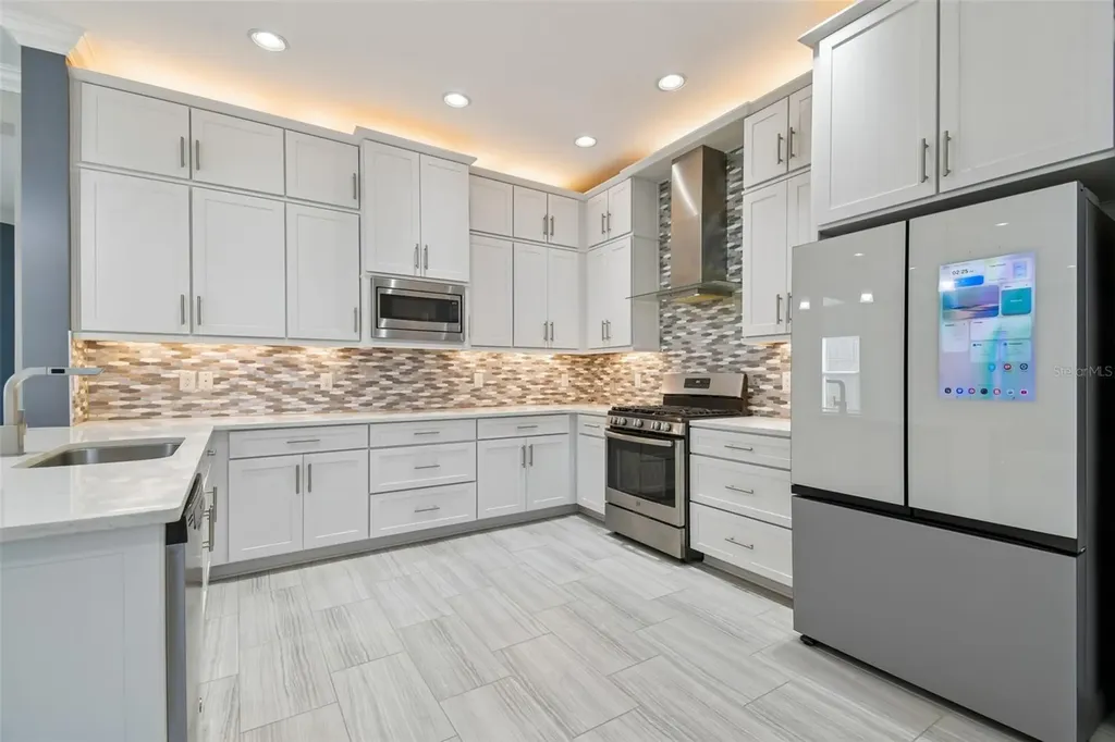 30578 Ceasar Park Drive Wesley Chapel FL 33543