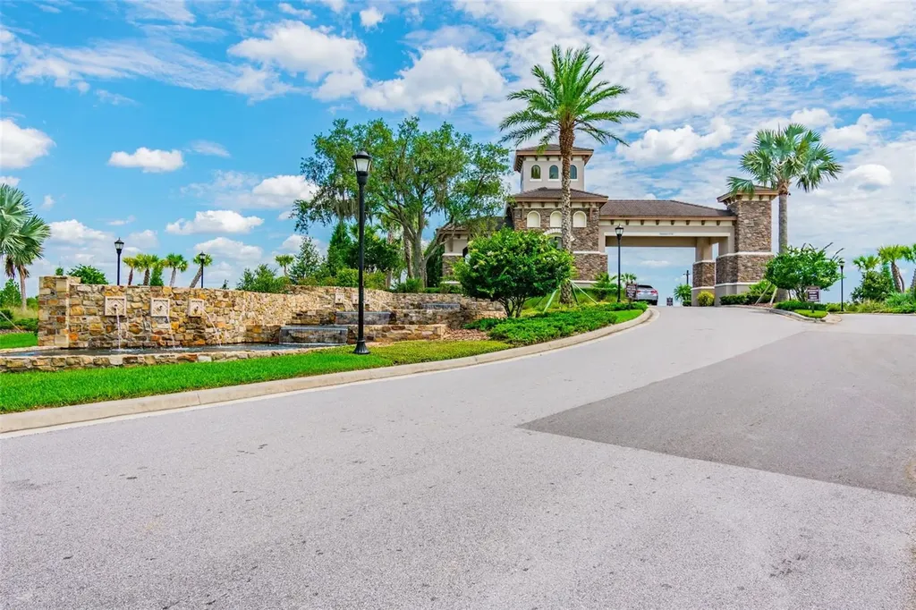30578 Ceasar Park Drive Wesley Chapel FL 33543