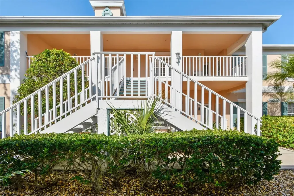 4210 Caddie Drive E Bradenton FL 34203