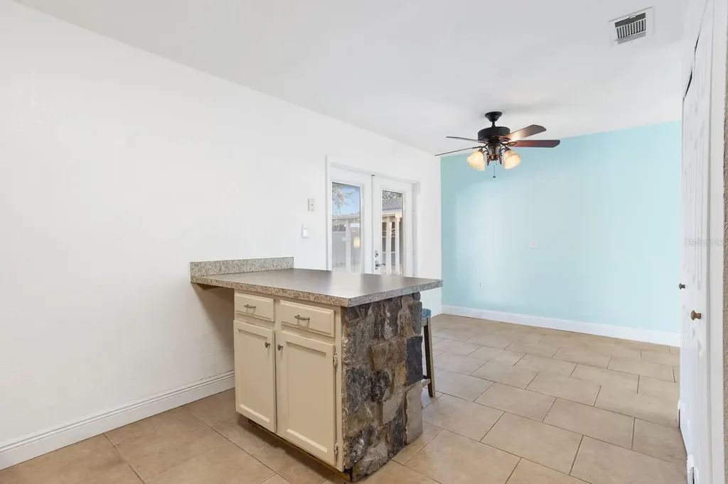301 Magnolia Way Lady Lake FL 32159
