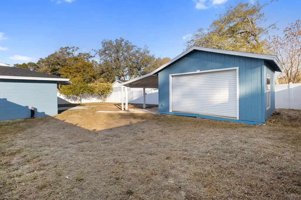 301 Magnolia Way Lady Lake FL 32159