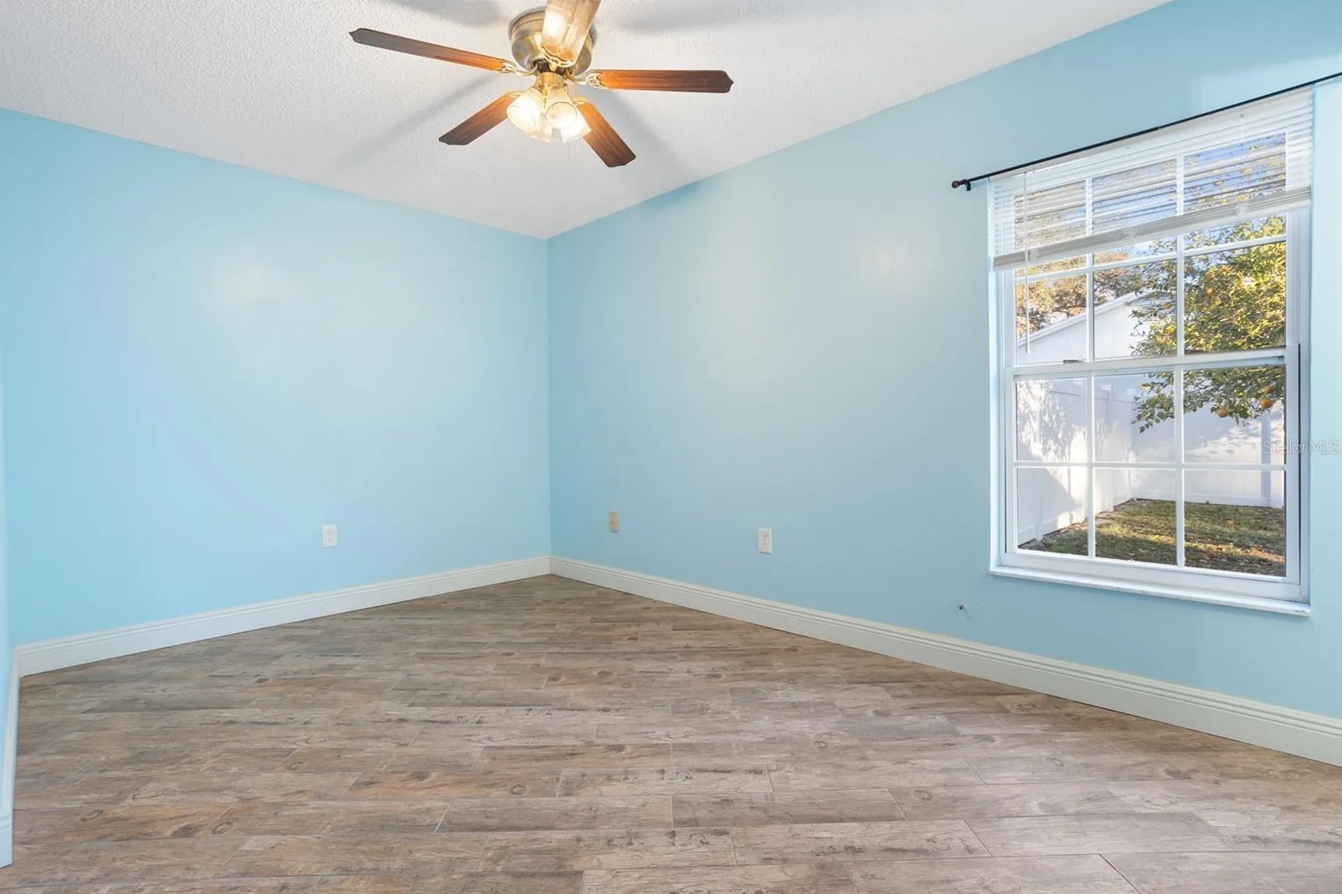 301 Magnolia Way Lady Lake FL 32159