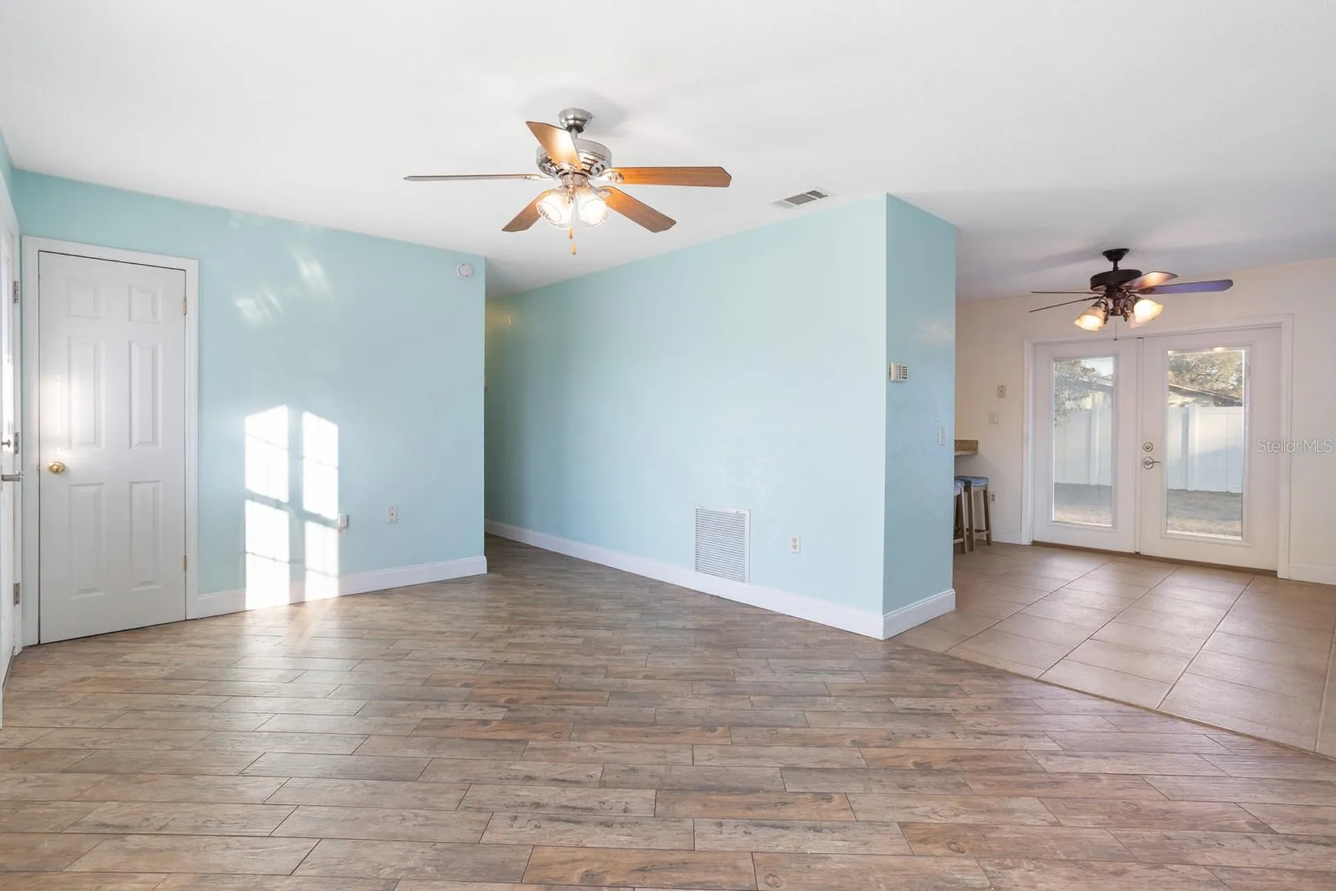 301 Magnolia Way Lady Lake FL 32159