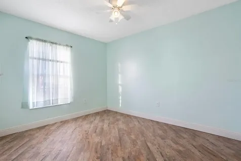 301 Magnolia Way Lady Lake FL 32159