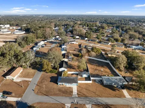 301 Magnolia Way Lady Lake FL 32159