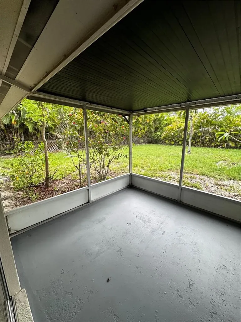 6346 Saint Andrews Circle S Fort Myers FL 33919