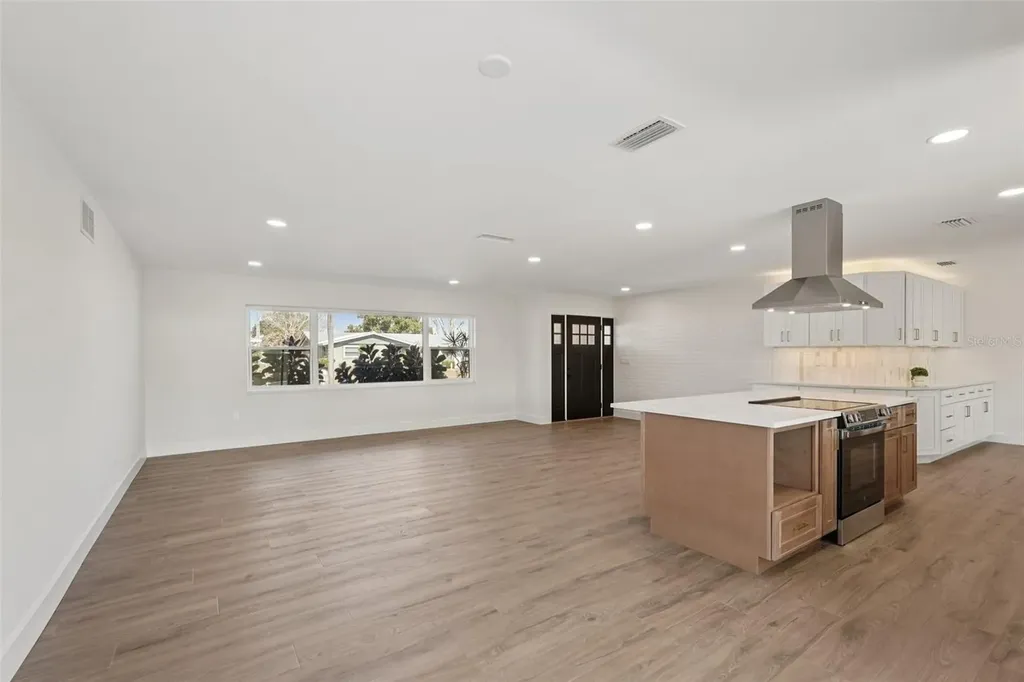 6735 Keystone Drive Sarasota FL 34231