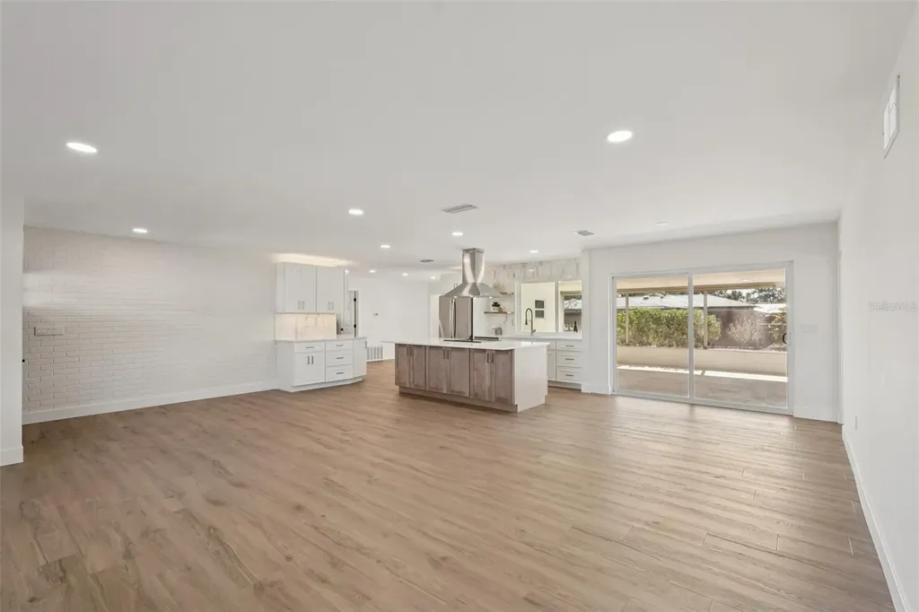 6735 Keystone Drive Sarasota FL 34231