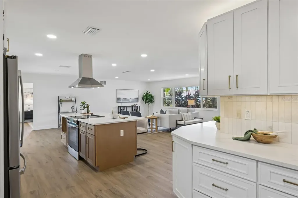 6735 Keystone Drive Sarasota FL 34231
