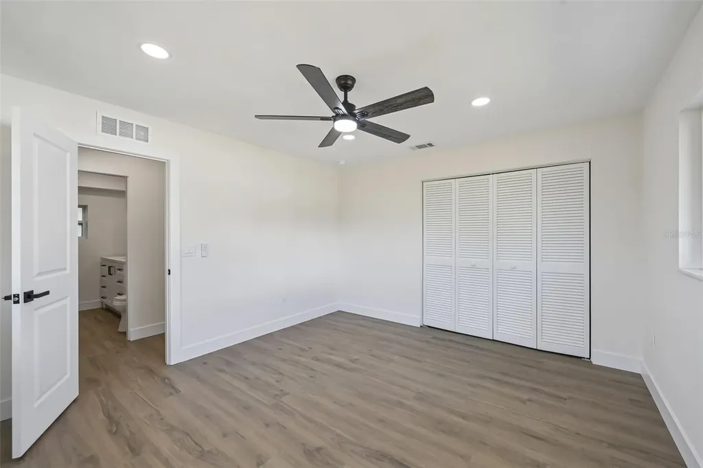 6735 Keystone Drive Sarasota FL 34231