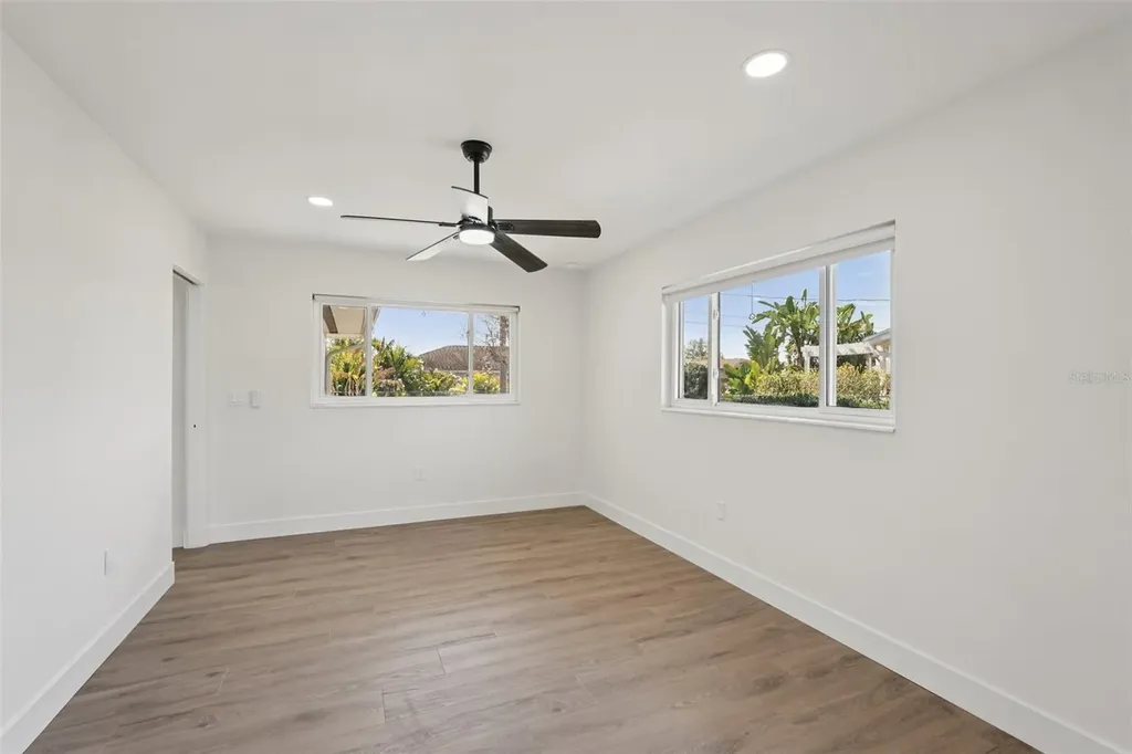6735 Keystone Drive Sarasota FL 34231