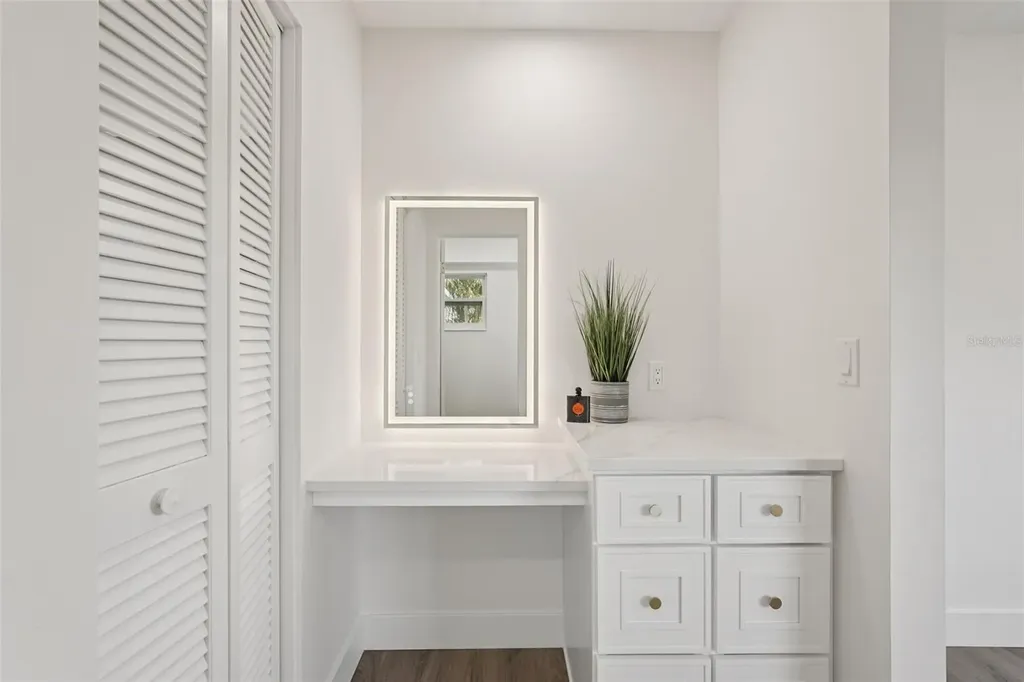 6735 Keystone Drive Sarasota FL 34231