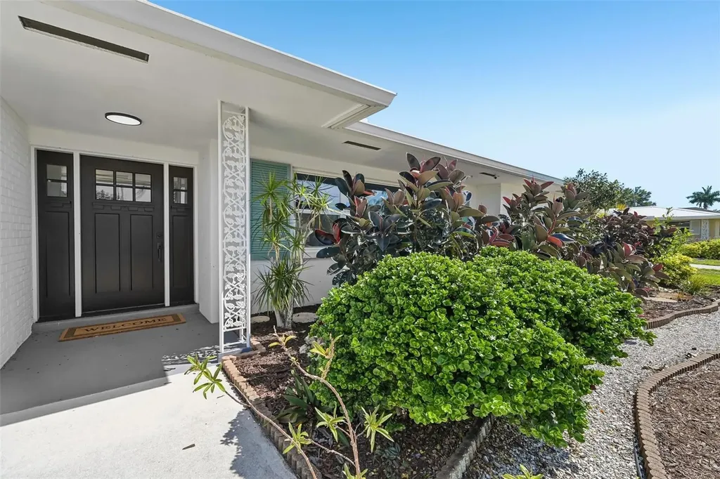 6735 Keystone Drive Sarasota FL 34231