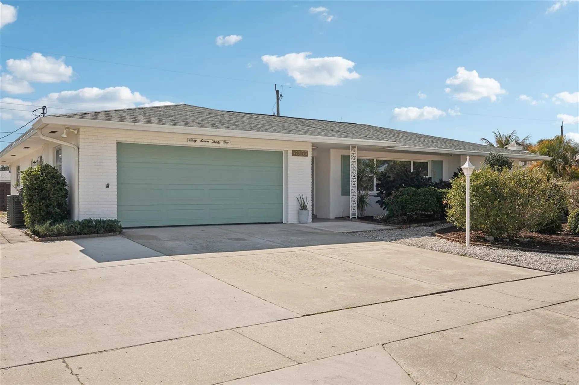 Sarasota FL, 6735 Keystone Drive