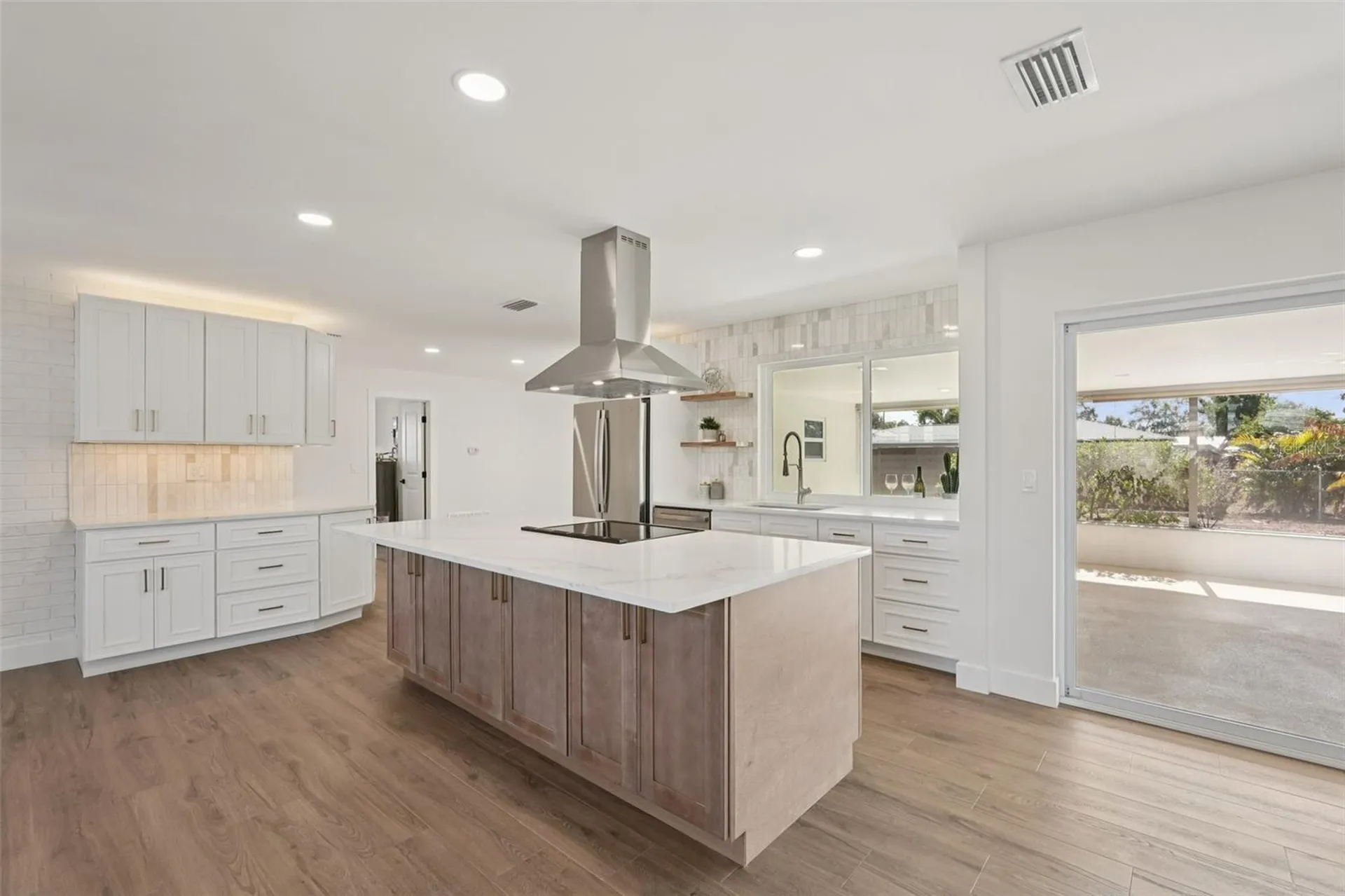 6735 Keystone Drive Sarasota FL 34231