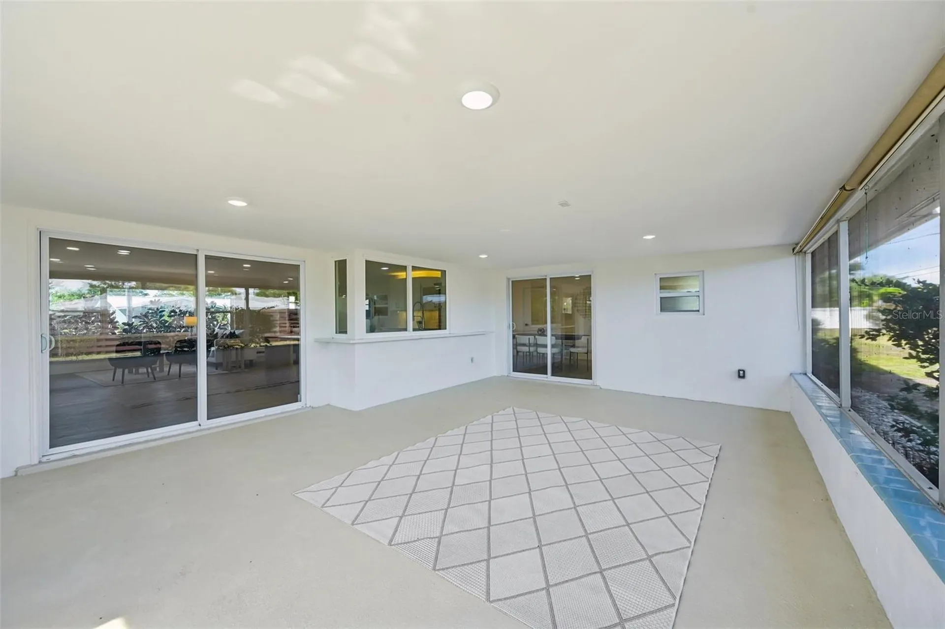 6735 Keystone Drive Sarasota FL 34231