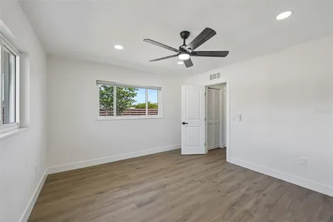 6735 Keystone Drive Sarasota FL 34231